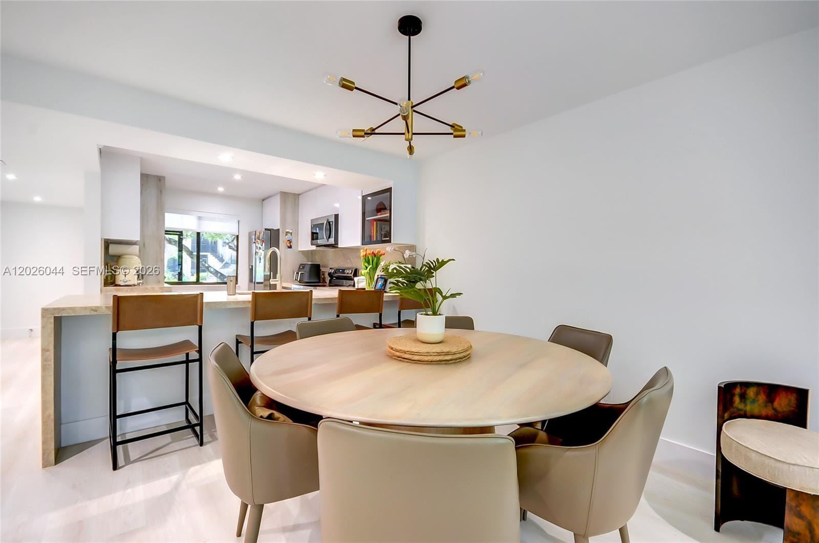 302 Lakeview Drive 105 — photo 11