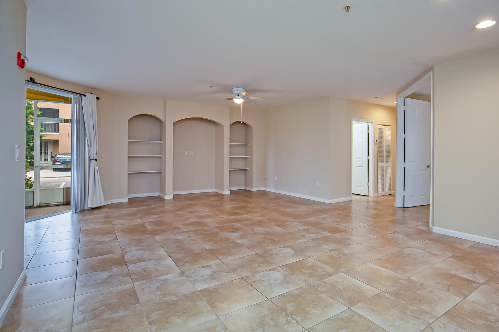 5015 Fairways Circle 107 — photo 6