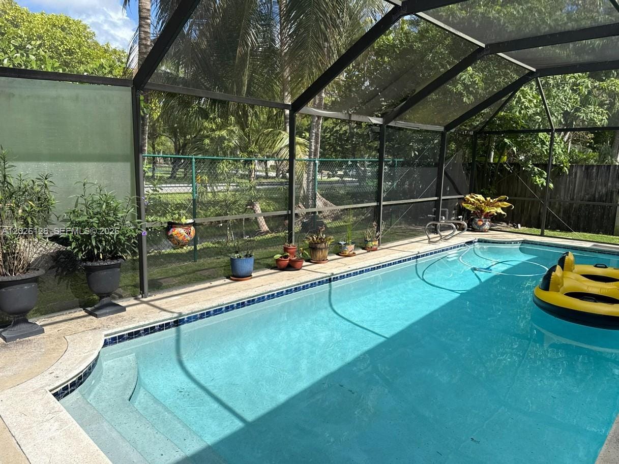 8040 SW 63rd Place, Miami, FL 33143 photo 8