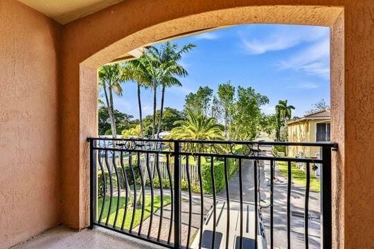 330 SW 2nd Avenue 14, Hallandale Beach, FL 33009 photo 26