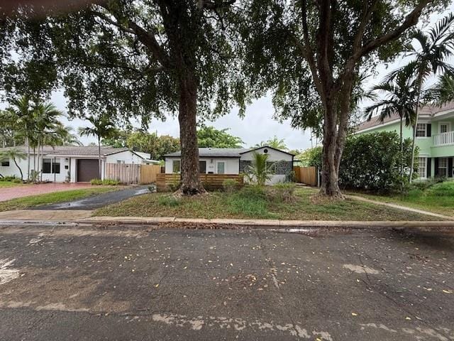 1621-1623 NE 16th Terrace NE, Fort Lauderdale, FL 33305 photo 3