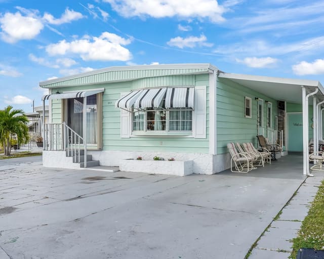 8517 SW 16th Place, sold in Park City Sec One 49-11 B, Davie, FL