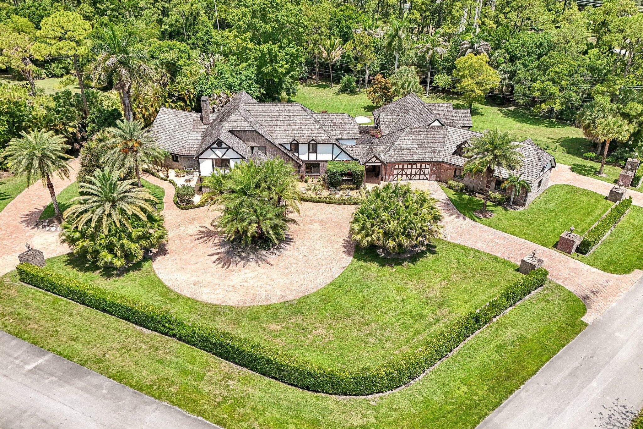 14900 Stirrup Lane, Wellington, FL 33414, Wellington