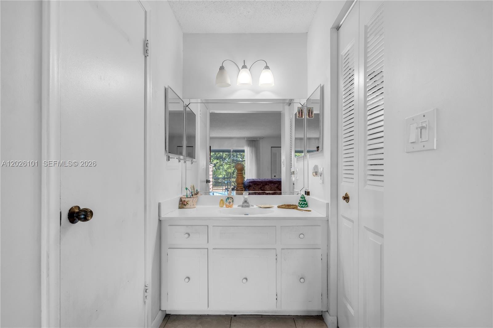 3551 Inverrary Drive 208 — photo 11