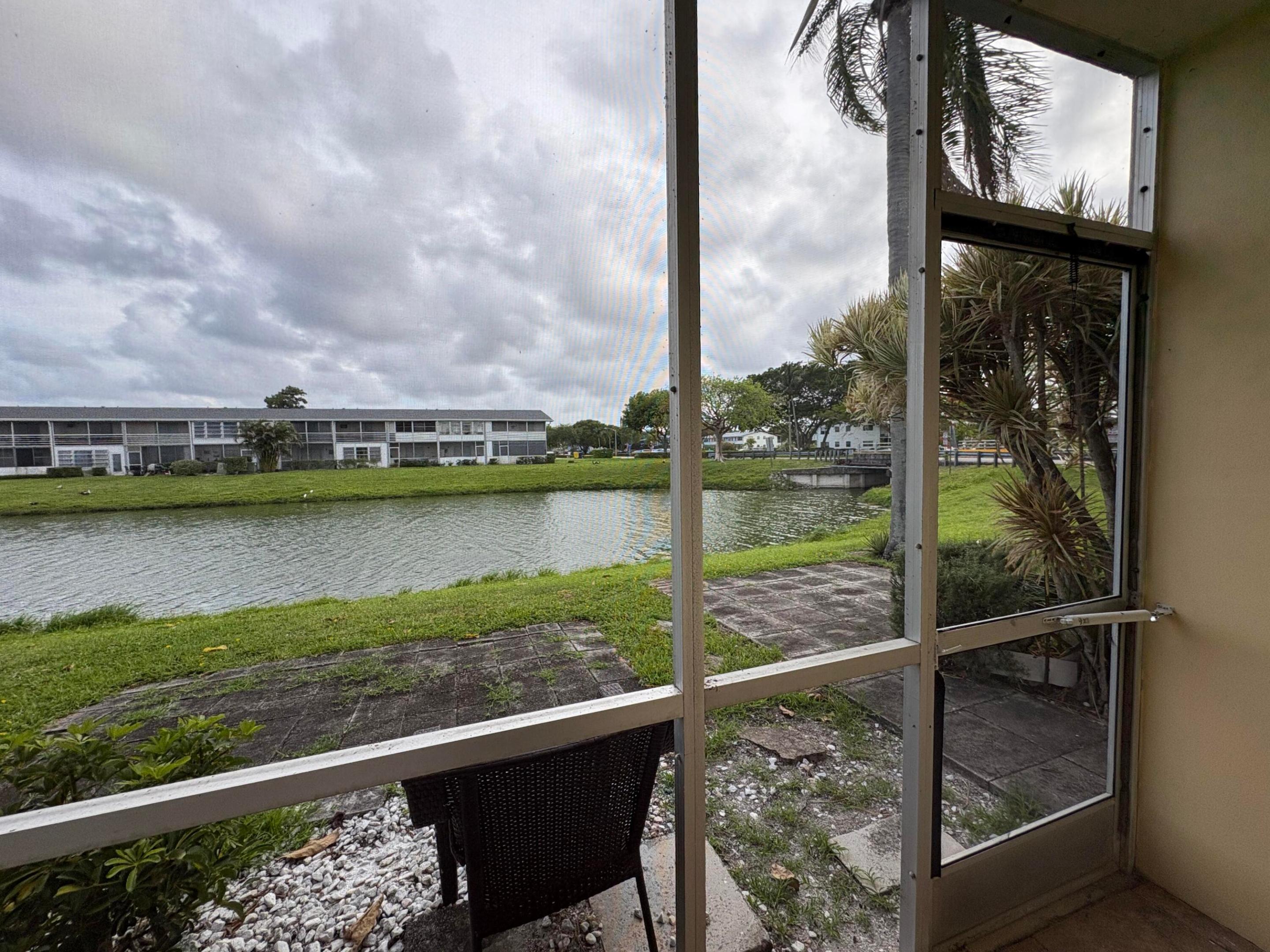 2 Kent A, West Palm Beach, FL 33417, West Palm Beach