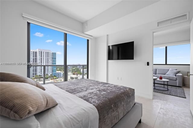 239 SW 9th Street 1502, Smart Brickell, Miami, FL