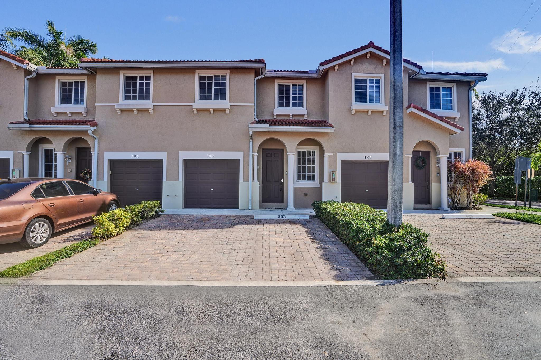 21403 NW 13th Court 303, Miami, FL 33169, Miami