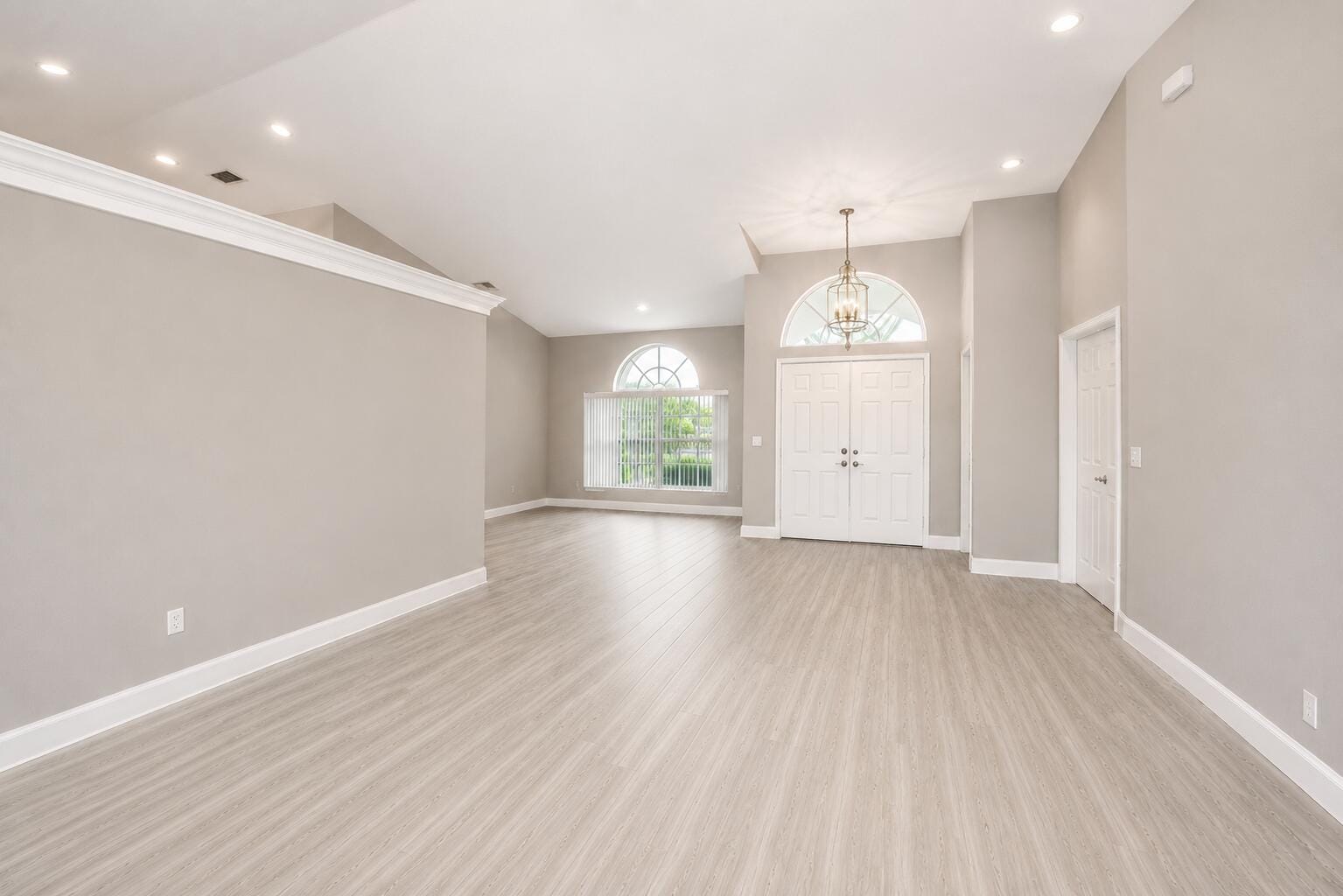 1168 Hatteras Circle — photo 9