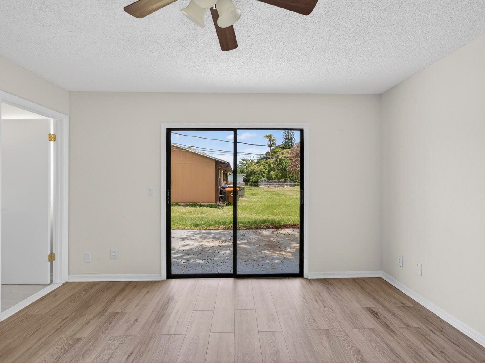 2575 1st Place, Vero Beach, FL 32962 photo 20