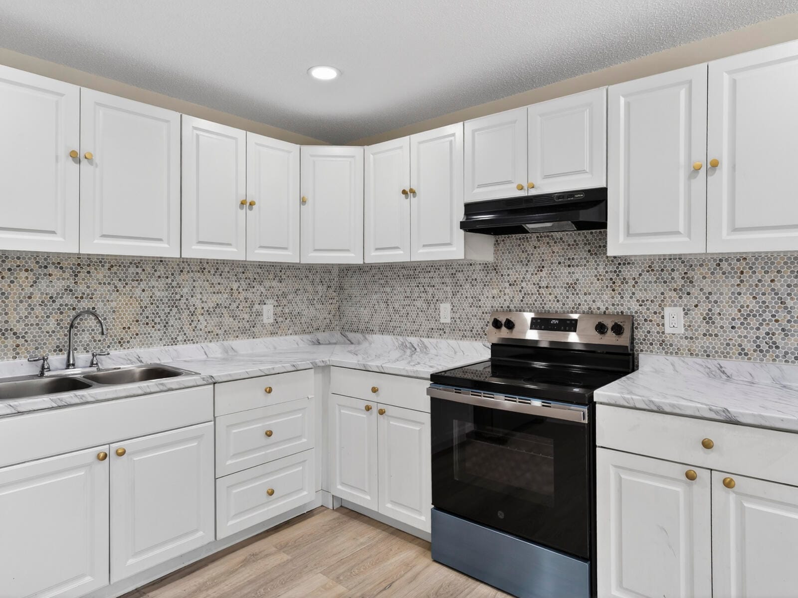 2575 1st Place, Vero Beach, FL 32962 photo 7
