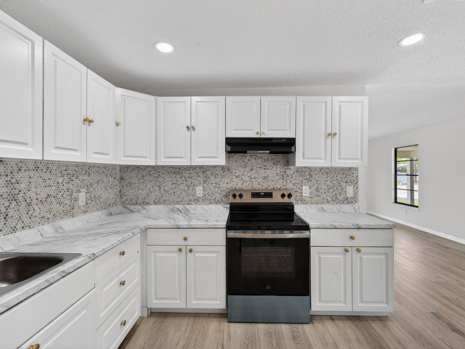 2575 1st Place, Vero Beach, FL 32962 photo 8