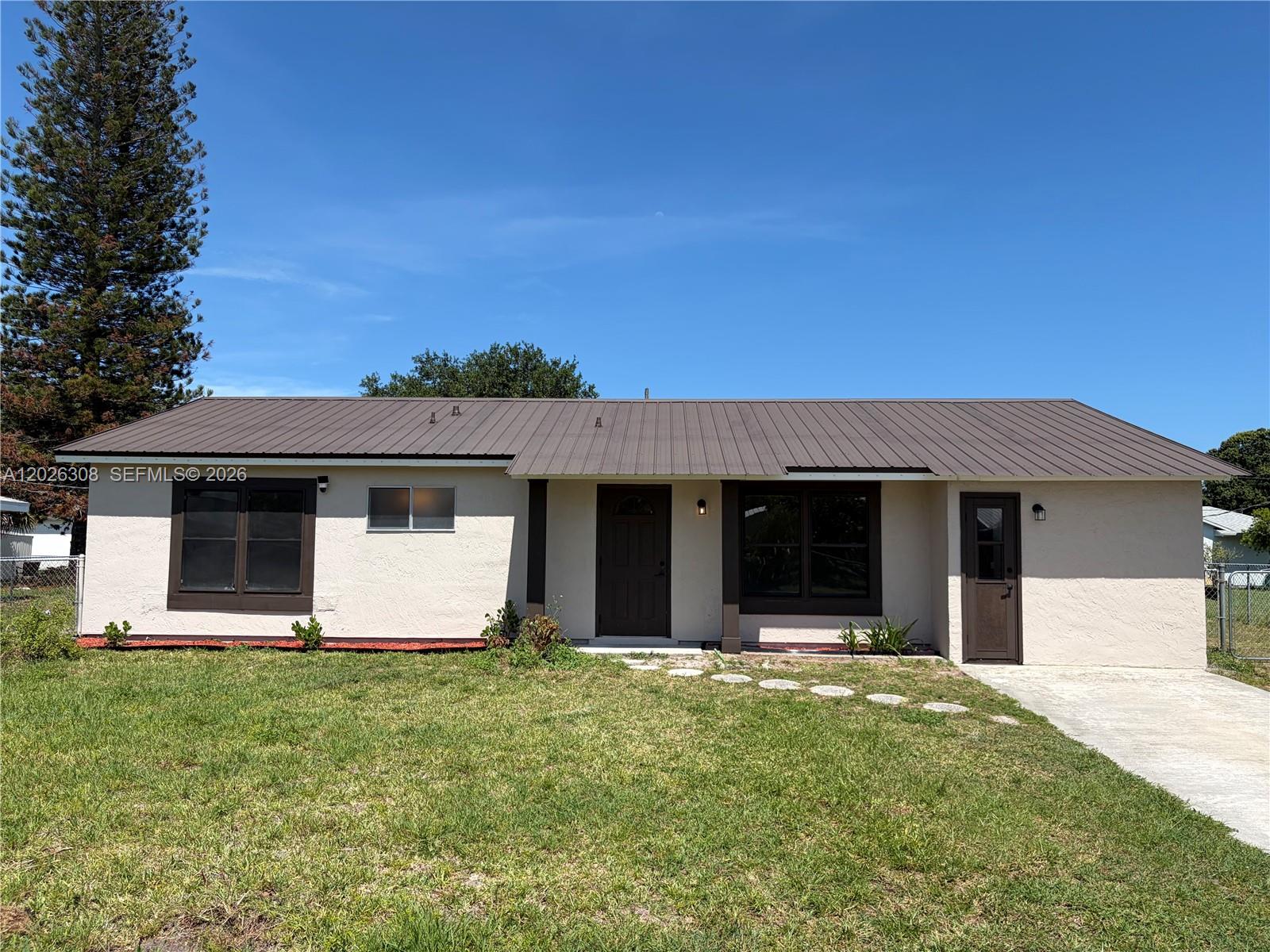 653 NE Atlas Avenue, Palm Bay, FL 32905, Palm Bay