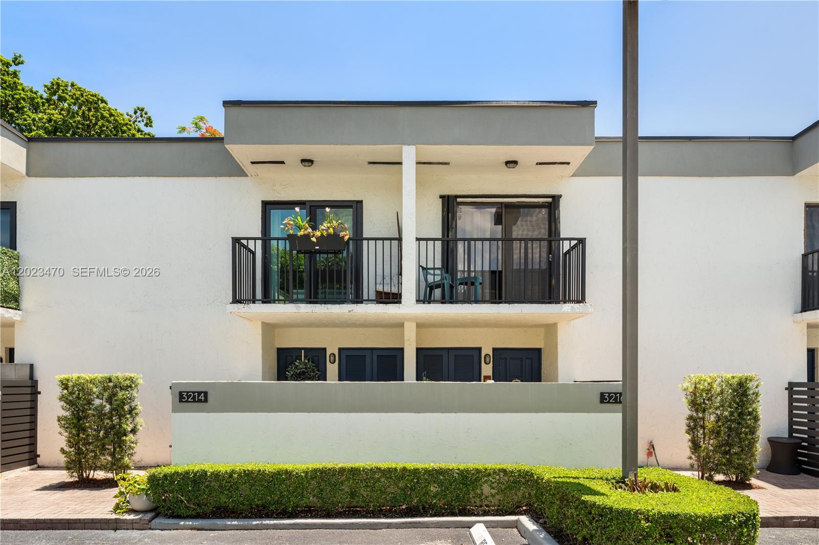 3214 W Trade Avenue III5, Miami, FL 33133, Miami