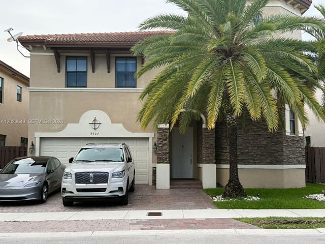 9907 NW 87th Terrace, Doral, FL 33178