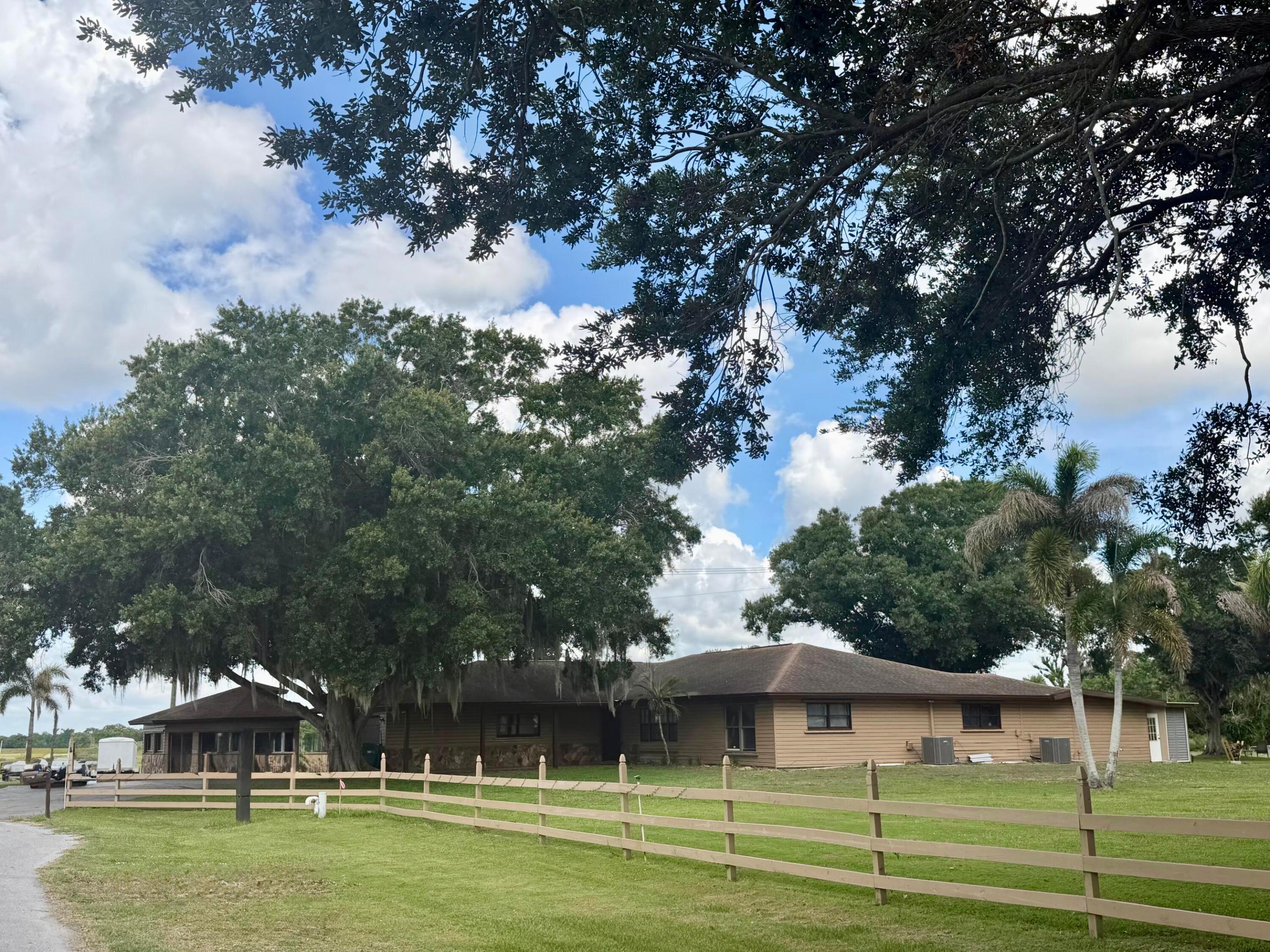 1631 SE 24th Boulevard, Okeechobee, FL 34974, Okeechobee