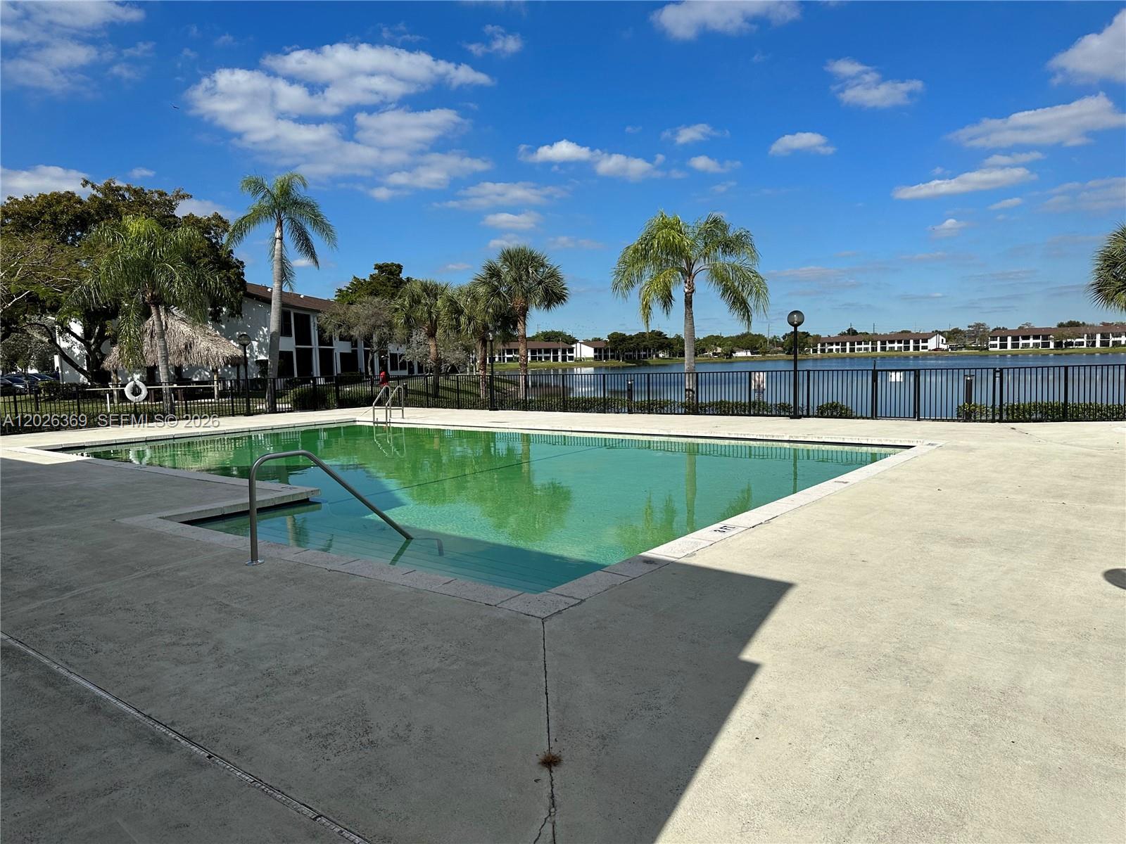 215 Lake Pointe Drive 204, Oakland Park, FL 33309, Oakland Park