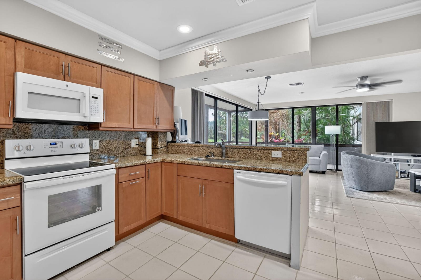 19181 Sabal Lake Drive 5151, Boca Raton, FL 33434 photo 2