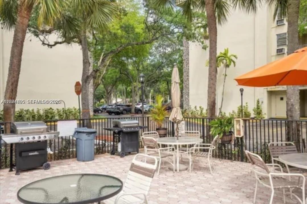 6700 Cypress Road 409, Plantation, FL 33317 photo 3
