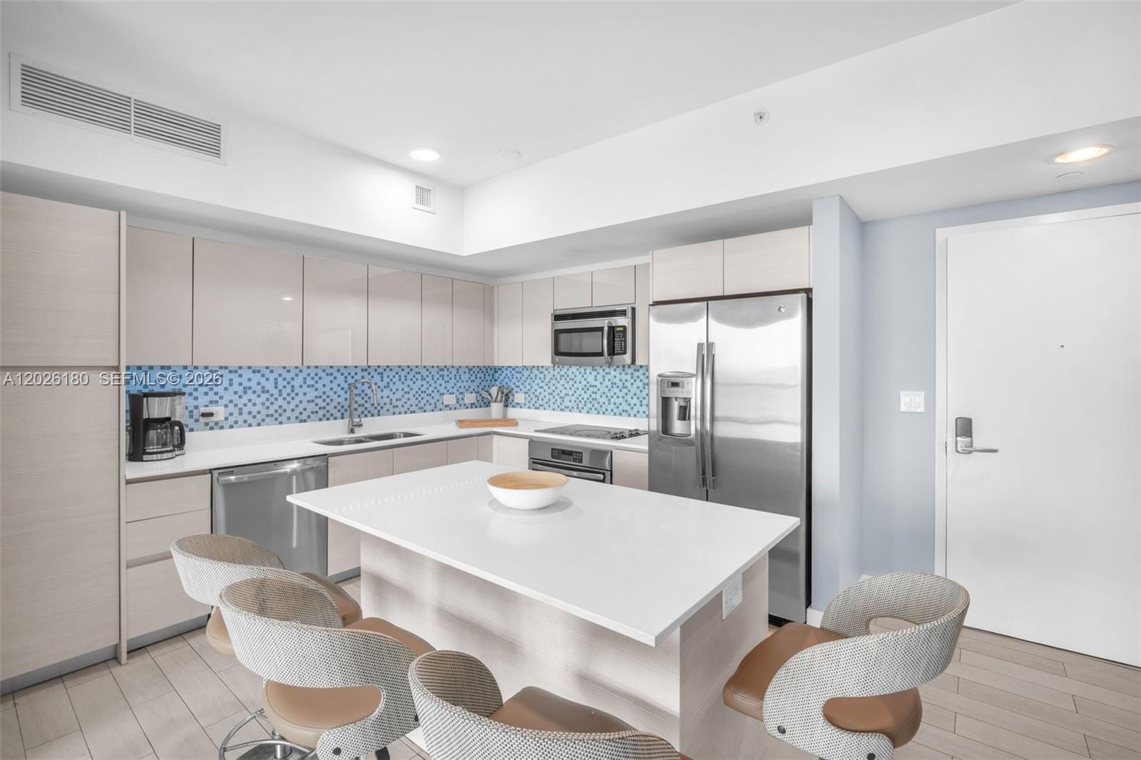 2602 E Halladale T3105, Hallandale Beach, FL 33009 photo 6