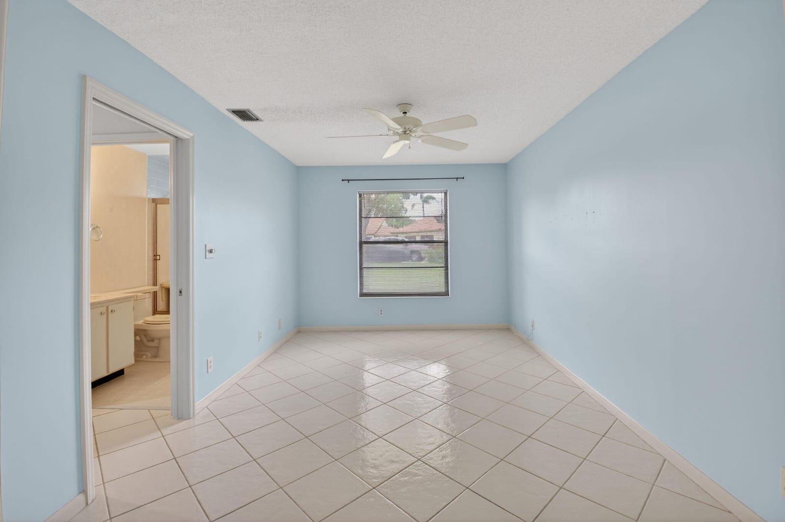 10939 Roebelini Palm Court A — photo 12