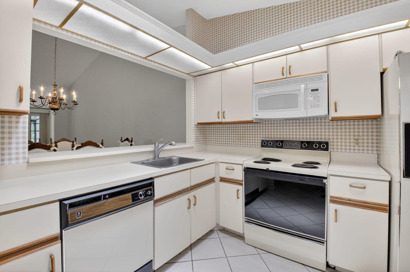 10939 Roebelini Palm Court A, Boynton Beach, FL 33437 photo 16