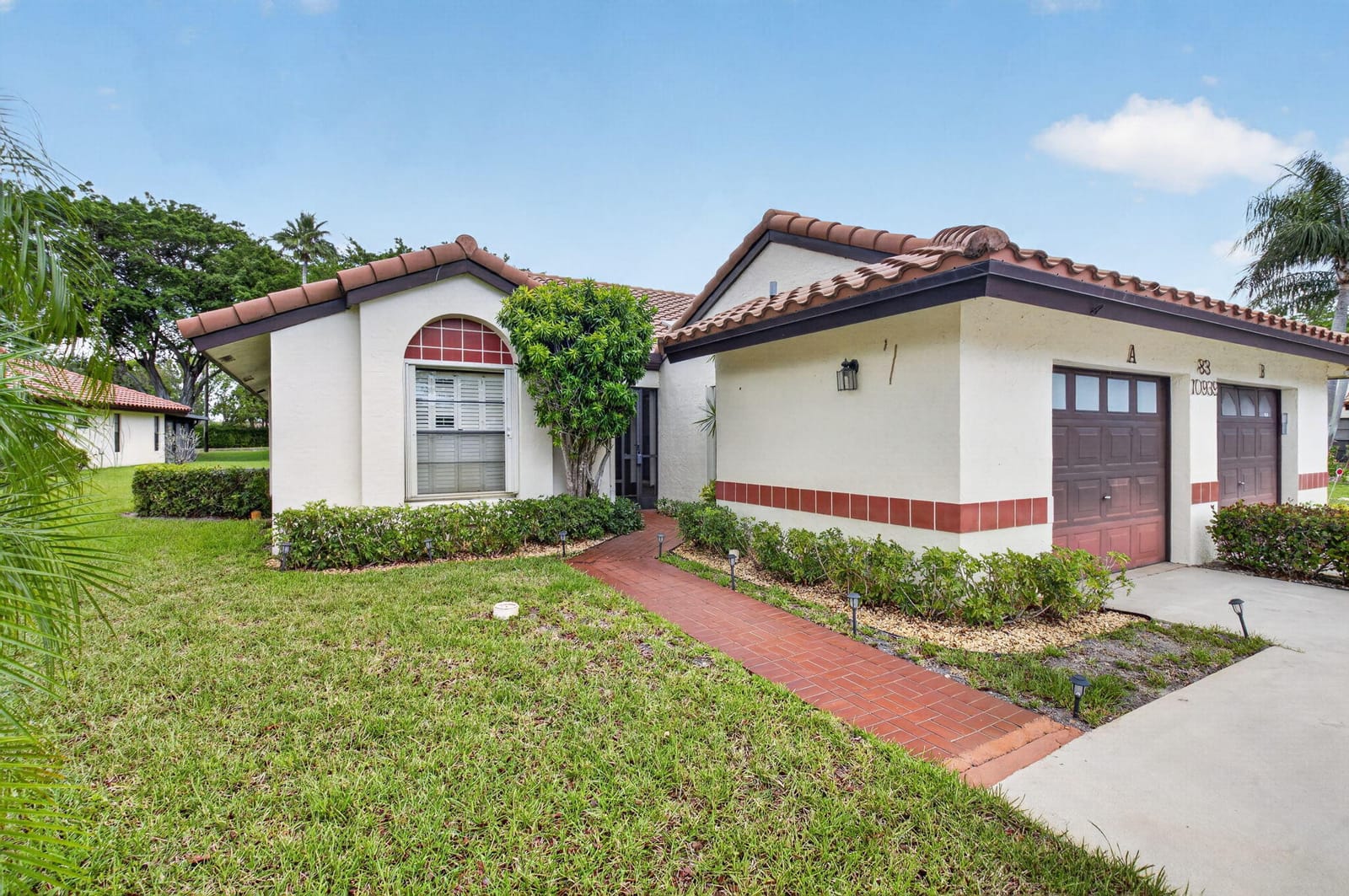 10939 Roebelini Palm Court A — photo 3