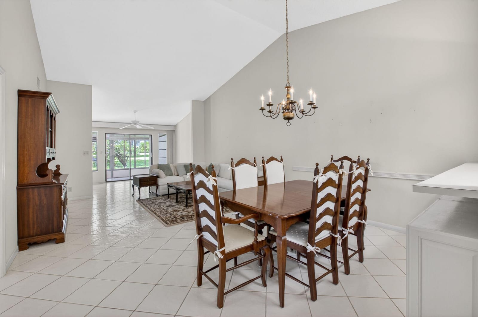 10939 Roebelini Palm Court A — photo 6