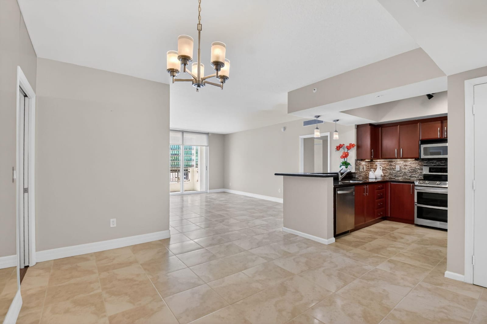 403 S Sapodilla Avenue 511, West Palm Beach, FL 33401 photo 10