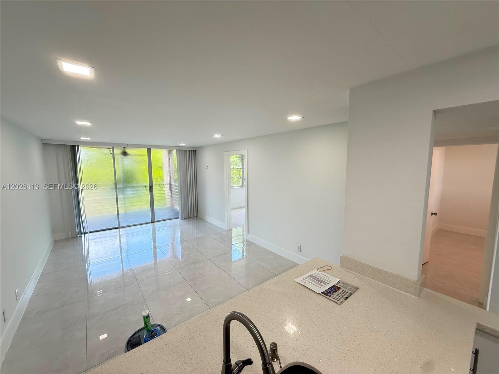9460 Tangerine Place 404, Davie, FL 33324, Davie