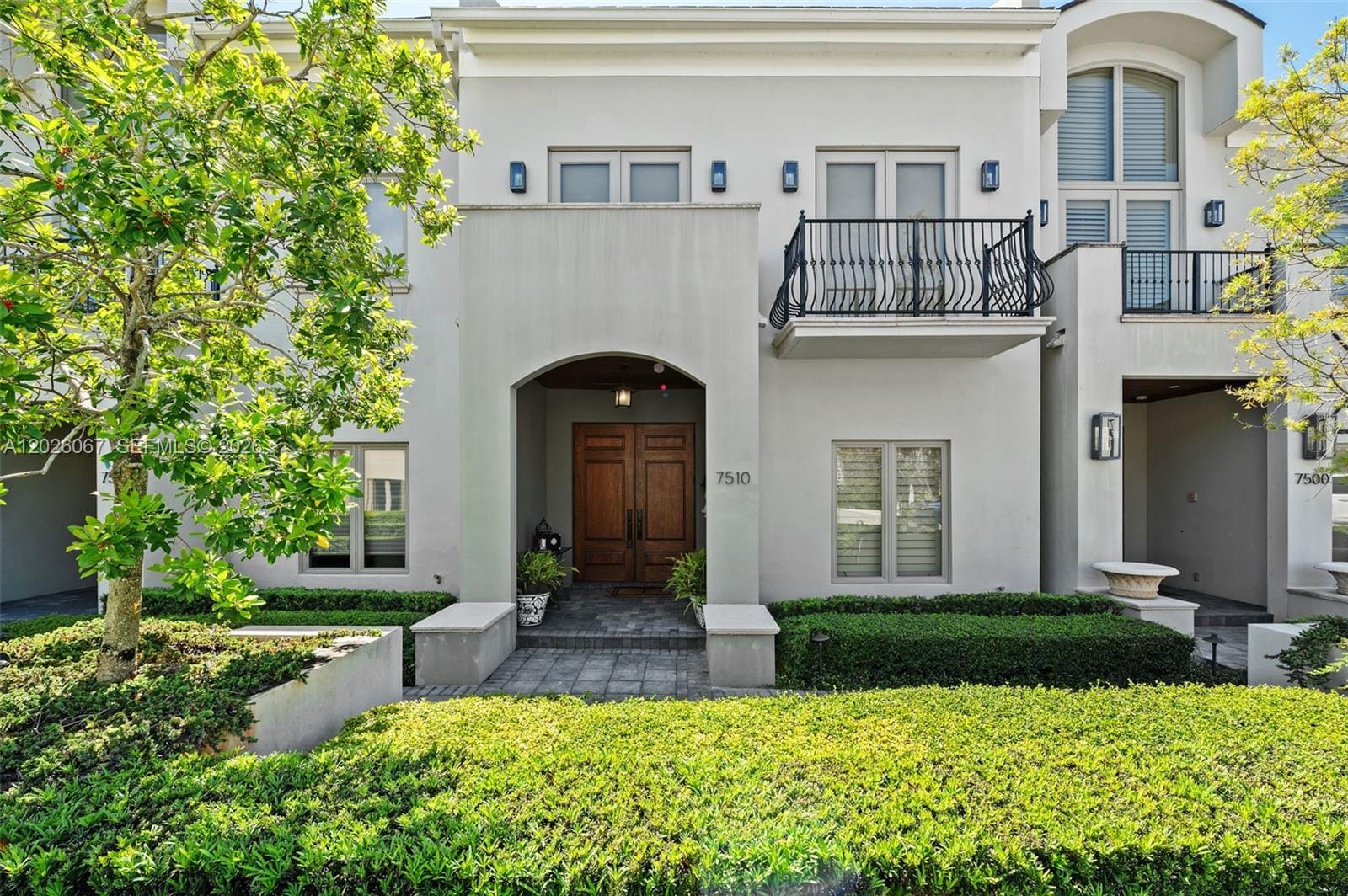 7510 SW 56th Court — photo 2