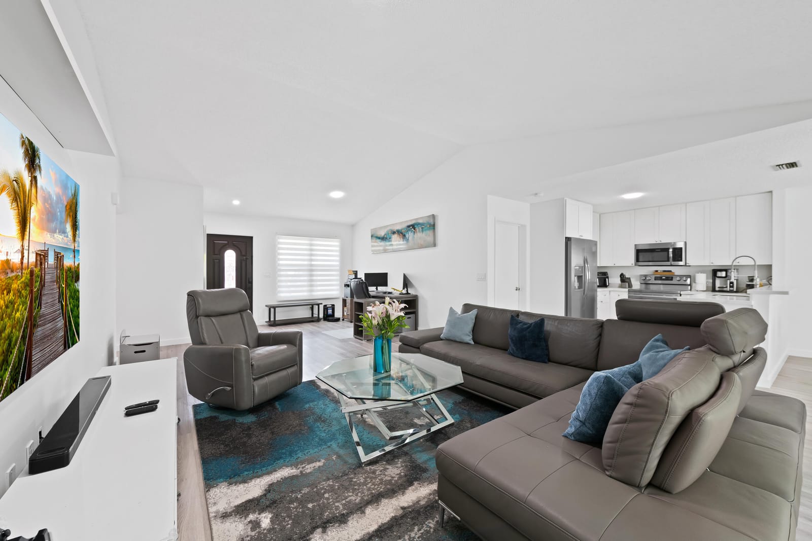 18833 Cloud Lake Circle — photo 10