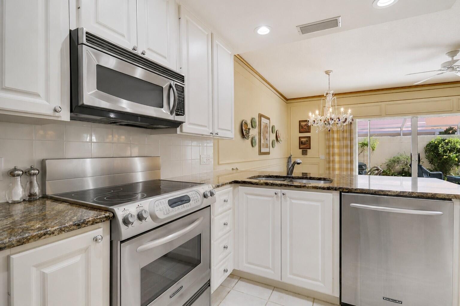 77 Laurel Oaks Circle, Tequesta, FL 33469 photo 15