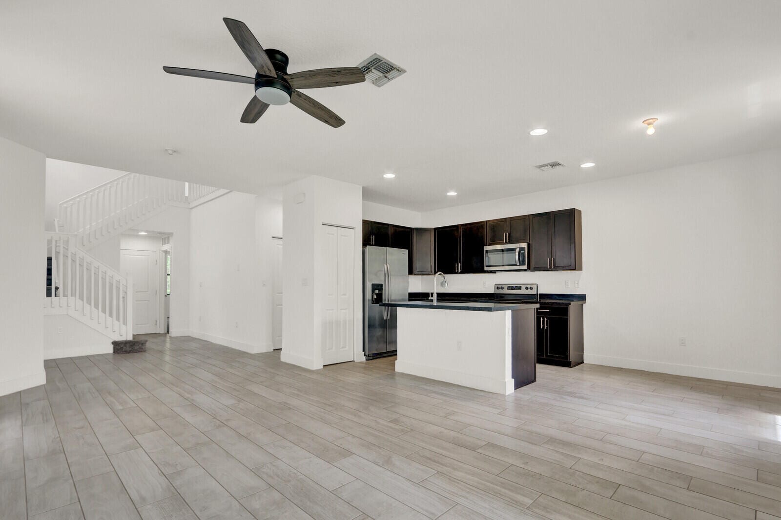 4008 Sequoia Place, Riviera Beach, FL 33410 photo 7