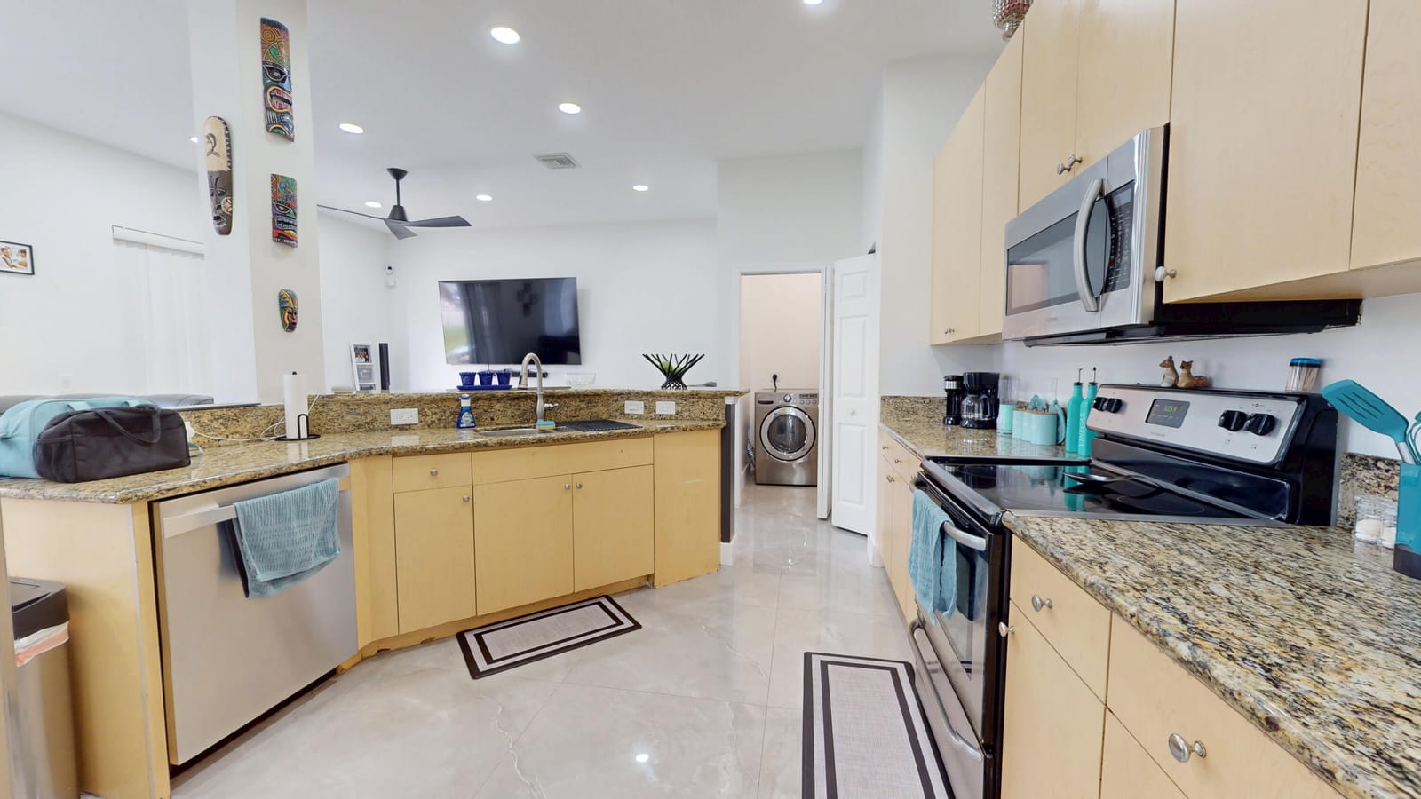 8586 White Cay — photo 7