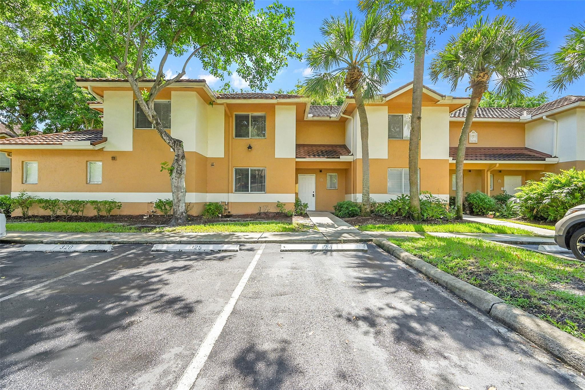 796 NW 91st Terrace, Plantation, FL 33324, Plantation