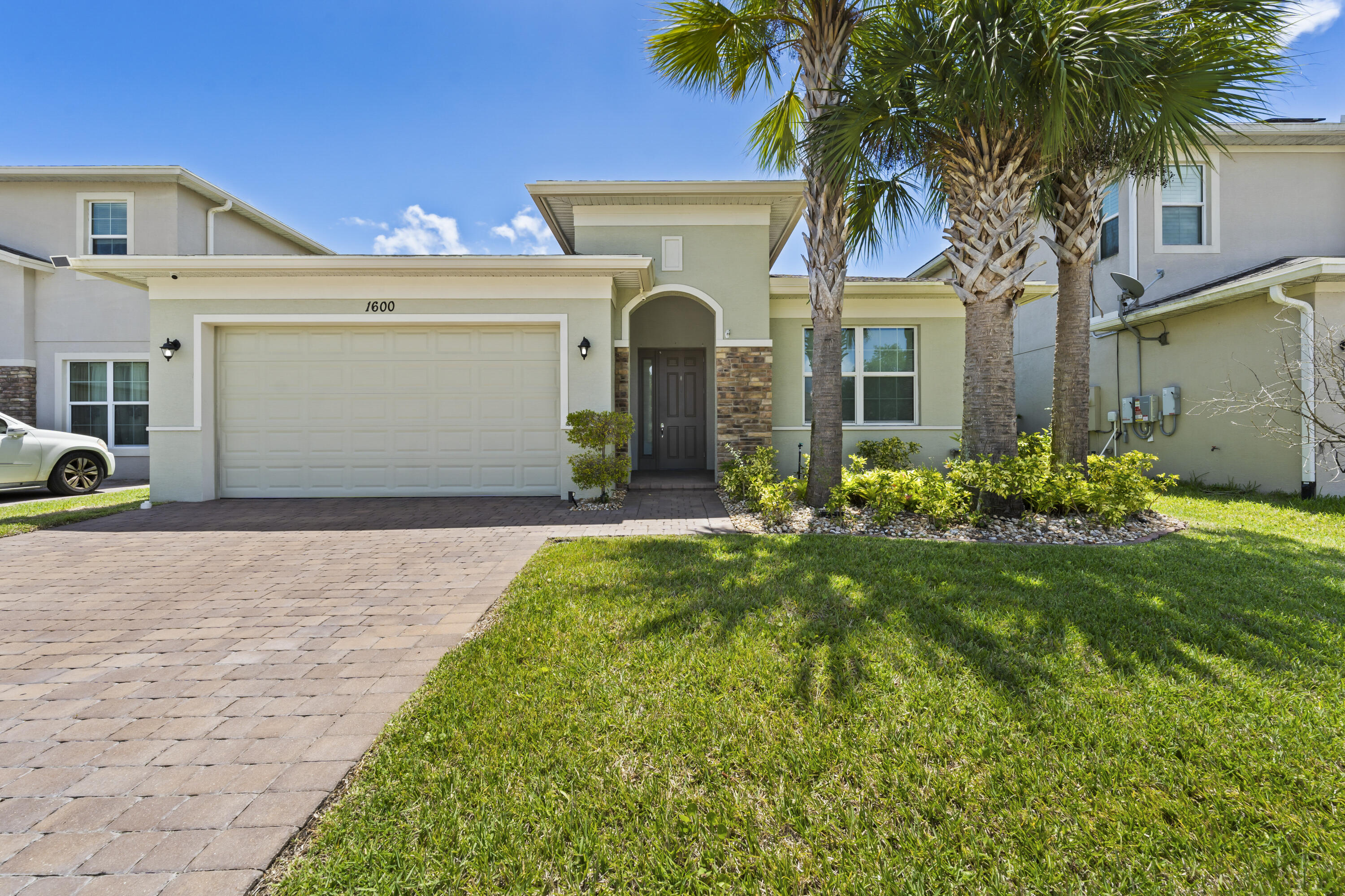 1600 NW Vivanco Street, Port St. Lucie, FL 34986, Port St Lucie