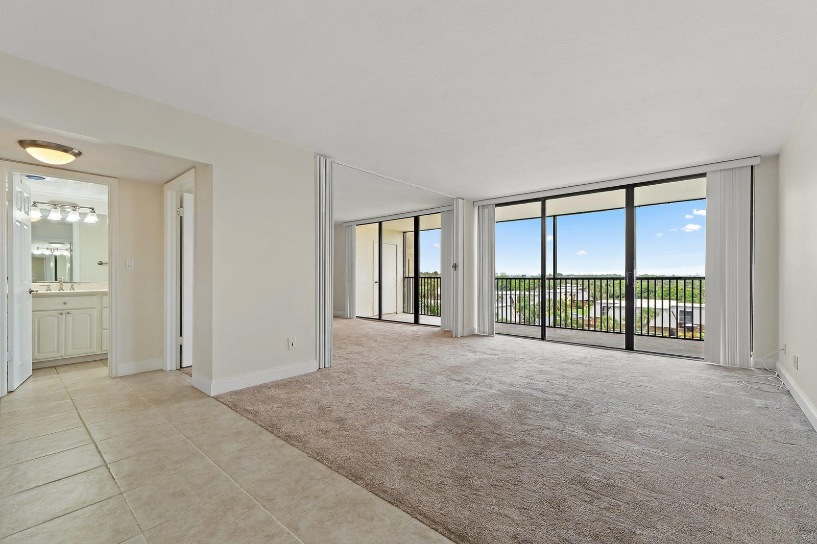 1605 S Us Highway 1 M1-506 — photo 11