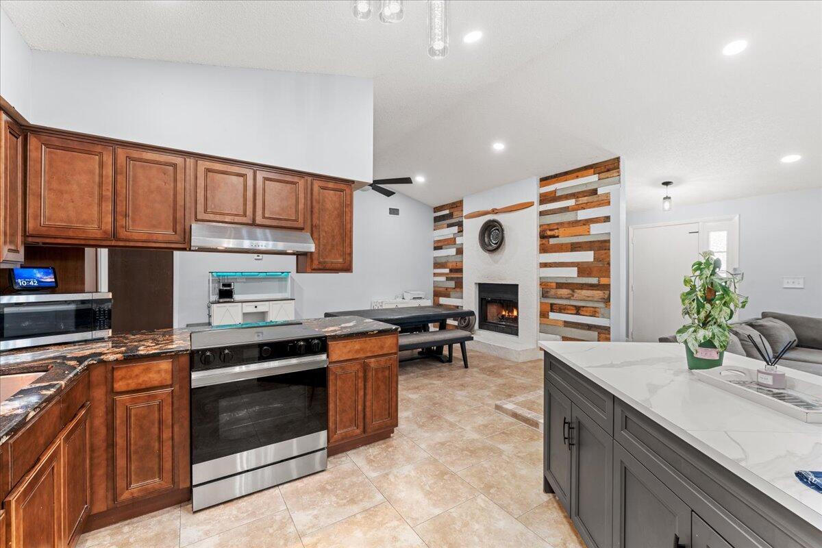 2350 FALLON Boulevard NE, Palm Bay, FL 32907 photo 17