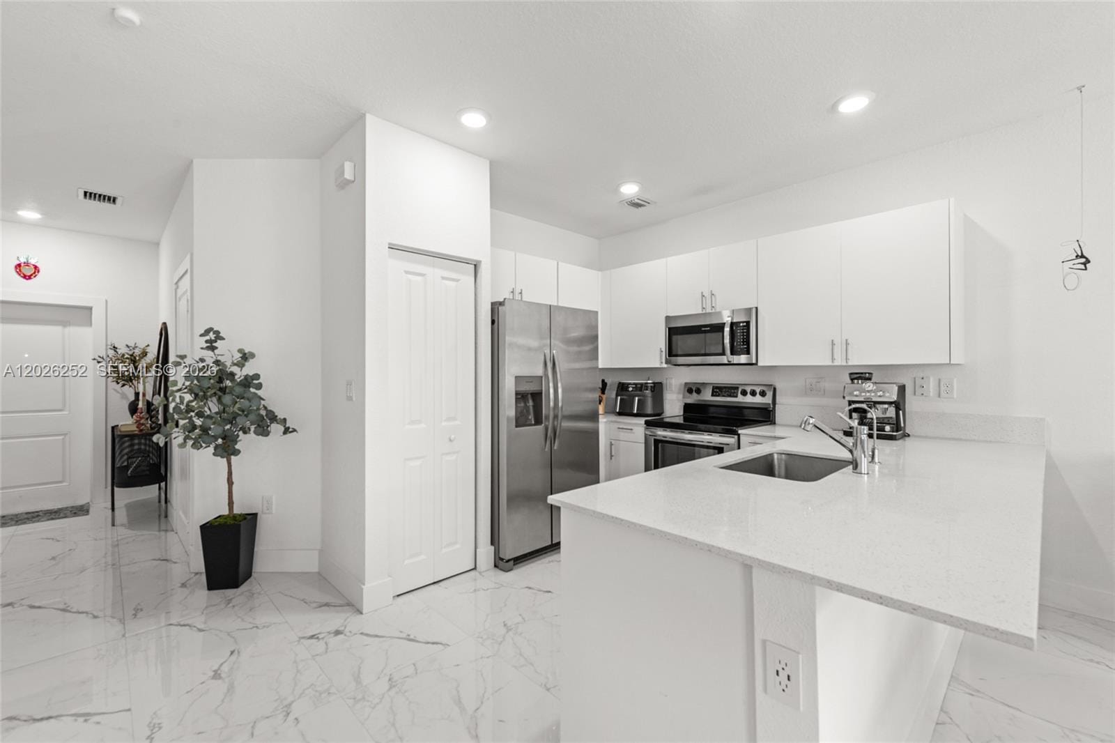 577 NW 204th Street — photo 2