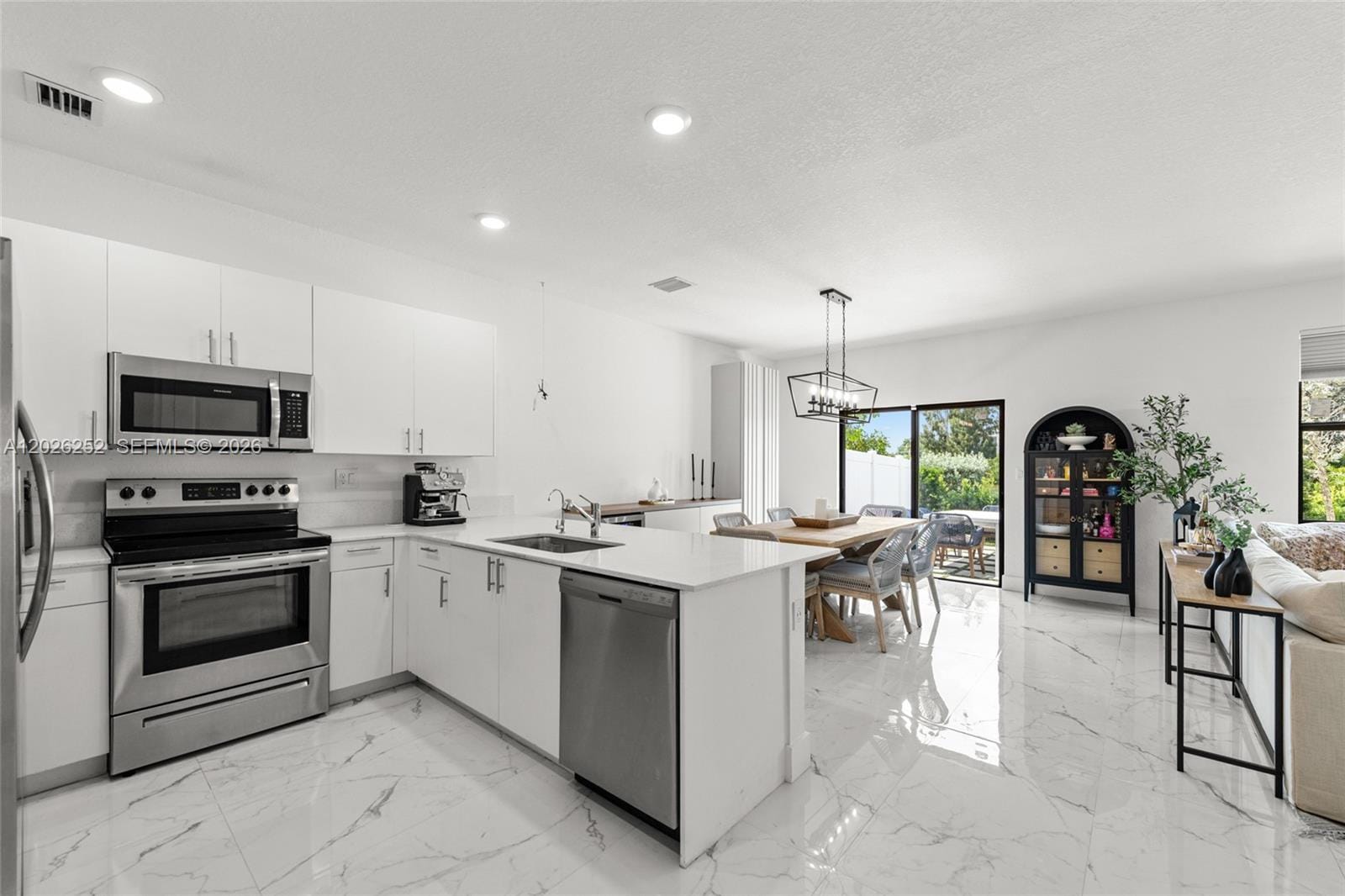 577 NW 204th Street — photo 9