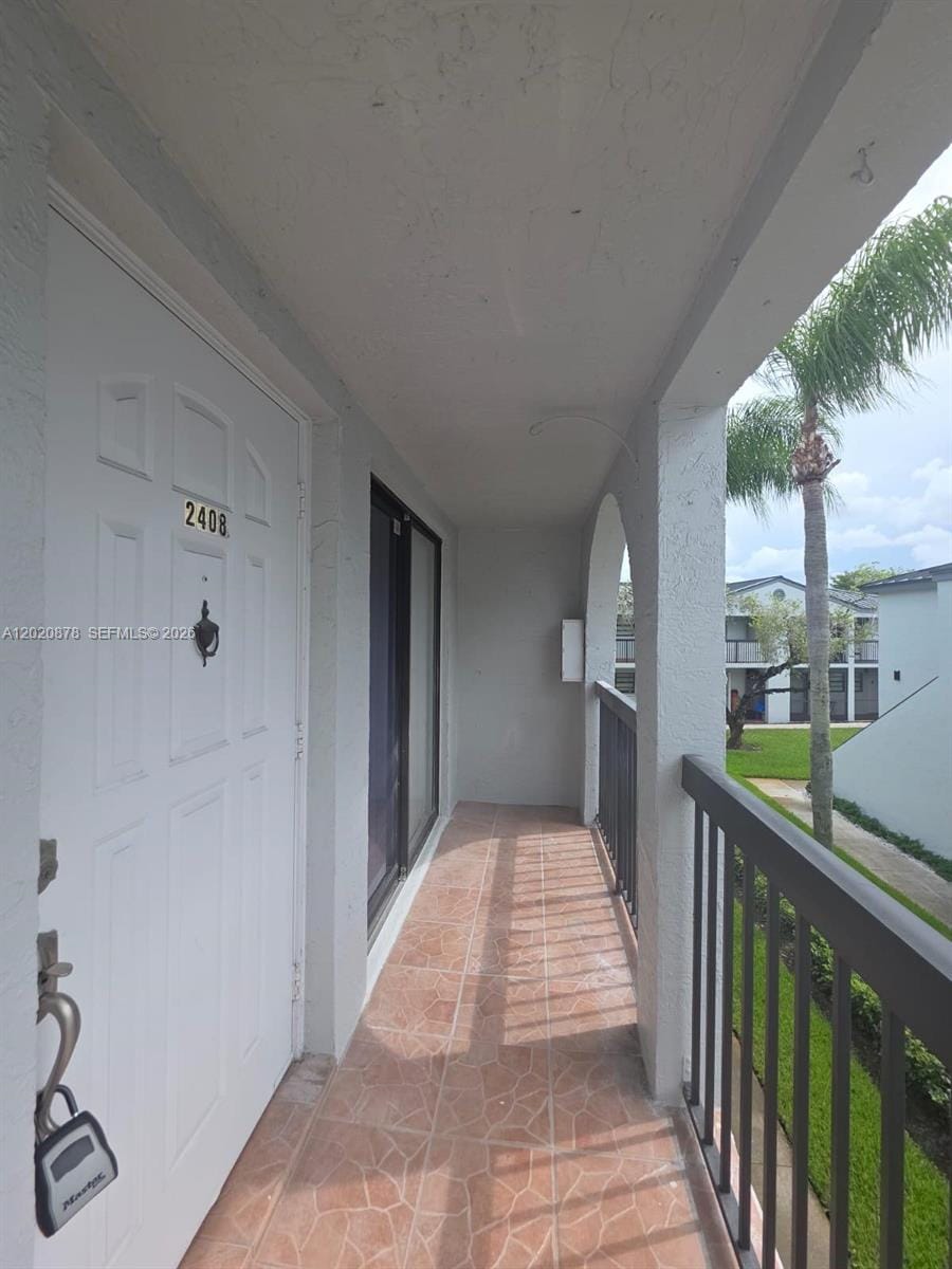 18310 Mediterranean Boulevard 824 — photo 10