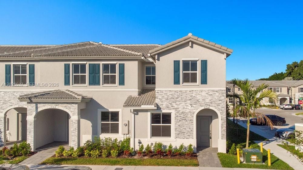 1716 SE 26th Road 1716, Homestead, FL 33035 photo 2