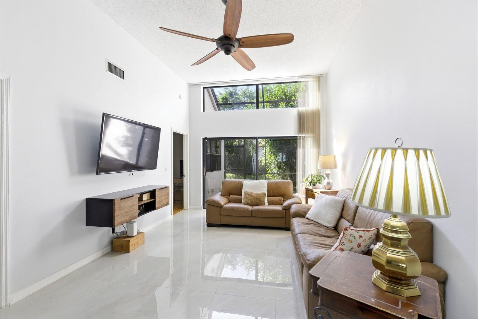 6670 Canary Palm Circle — photo 11