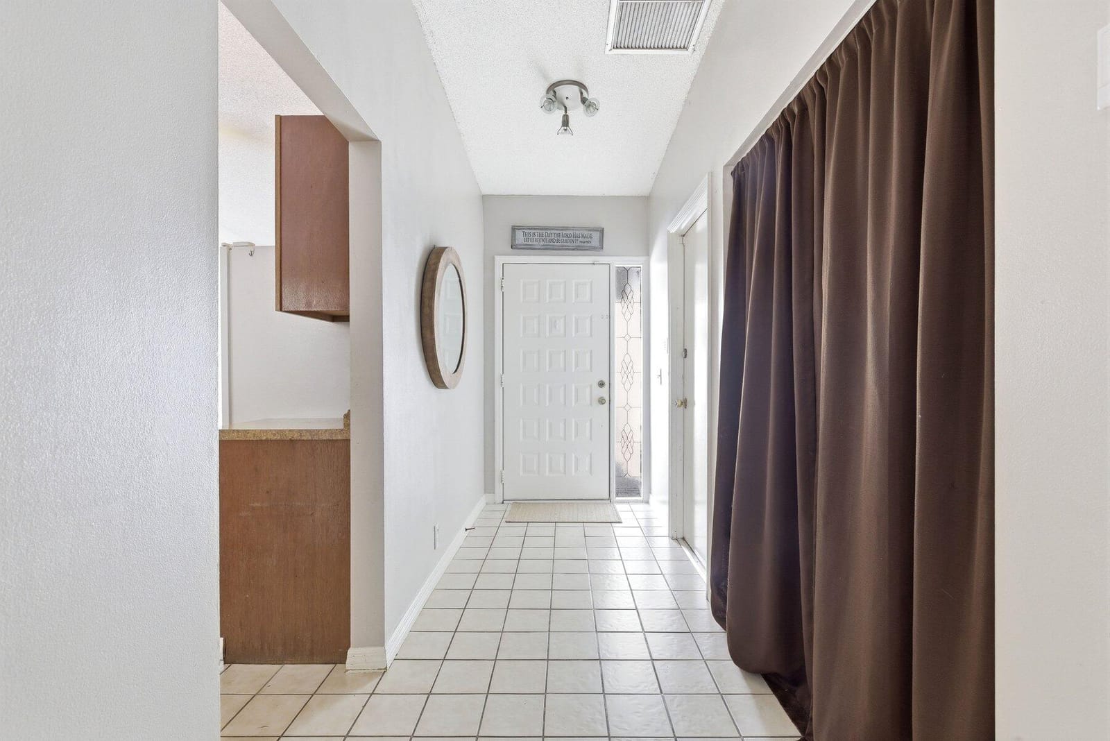 6670 Canary Palm Circle — photo 3