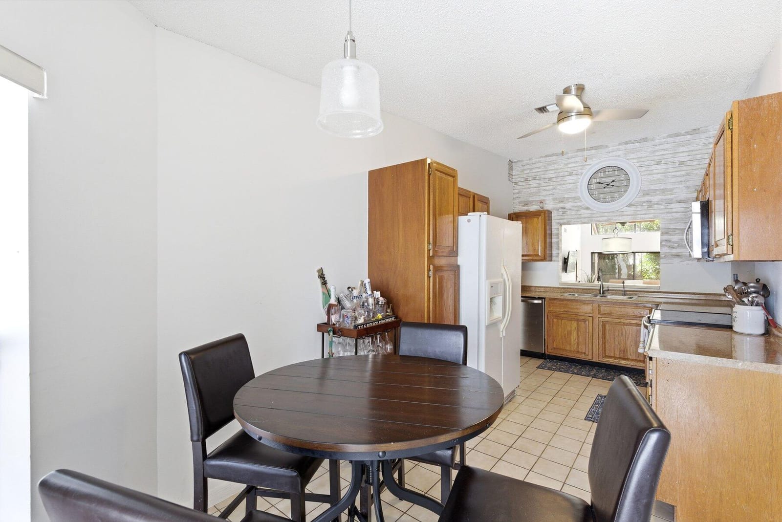6670 Canary Palm Circle — photo 5