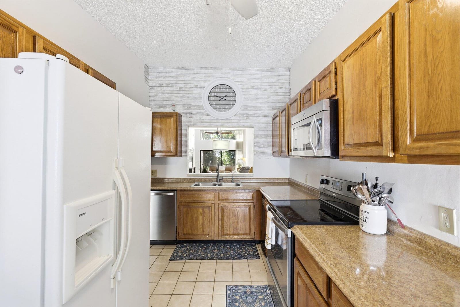 6670 Canary Palm Circle — photo 6