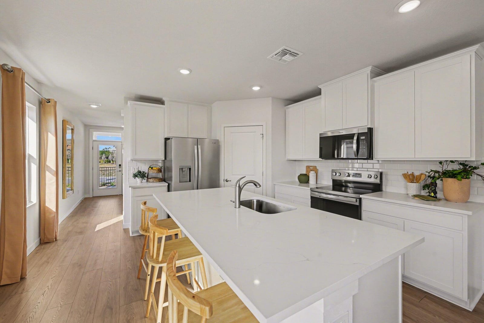 9633 Venetian Square, Vero Beach, FL 32966 photo 9