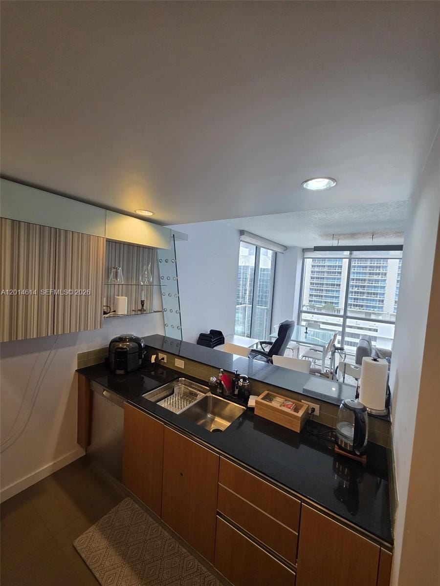 1060 Brickell Avenue 2201 — photo 11