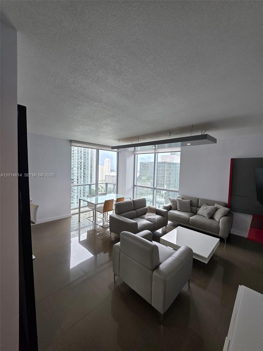 1060 Brickell Avenue 2201 — photo 6