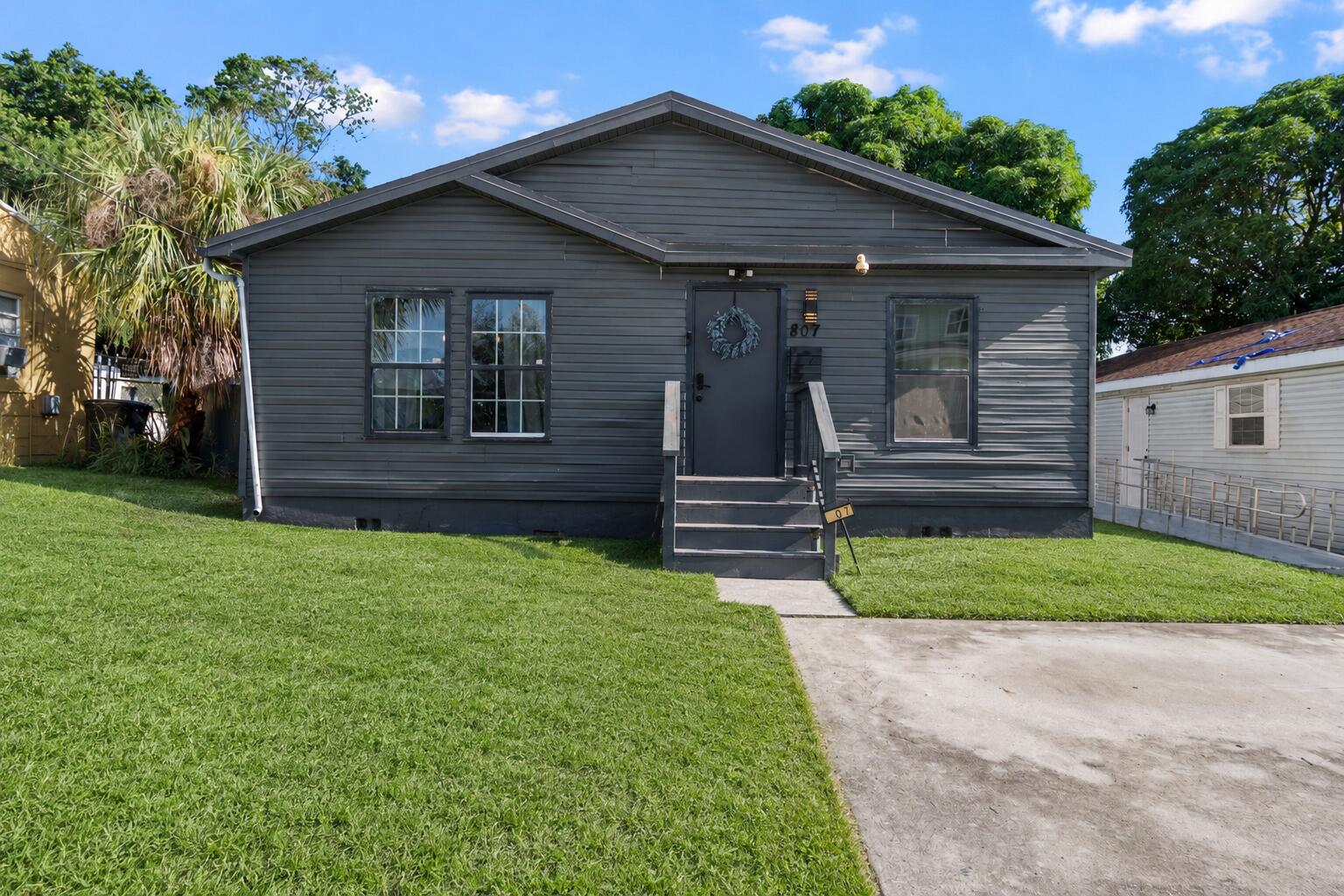807 Grant Street, West Palm Beach, FL 33407, West Palm Beach